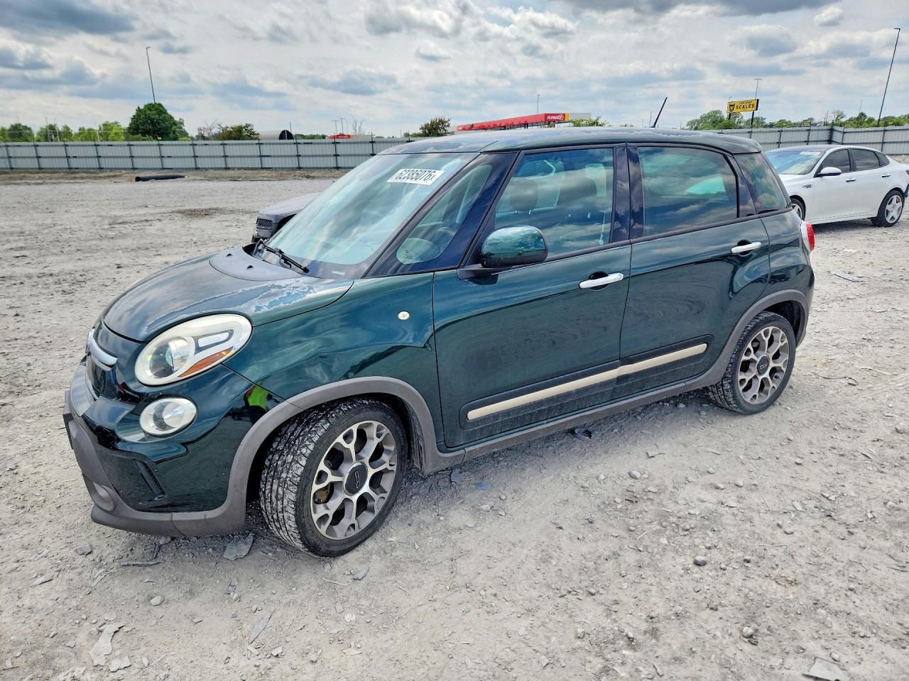 ZFBCFADH0EZ009899 · 2014 FIAT 500L