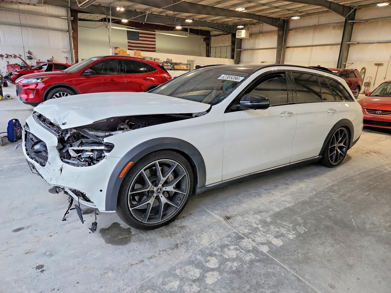 2021 MERCEDES-BENZ E