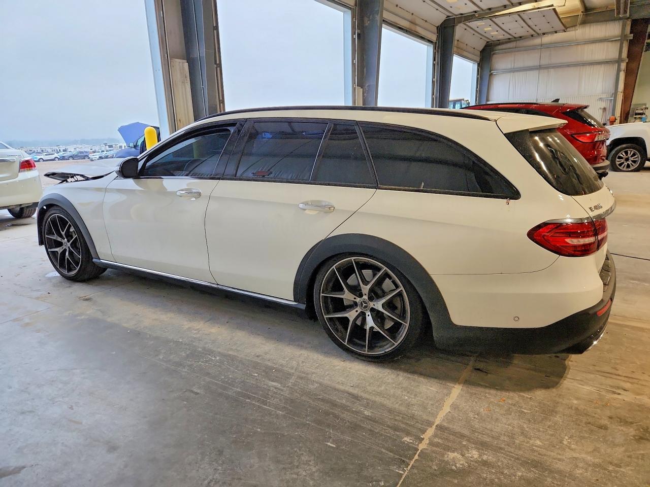 W1KZH6AB0MA970004 · 2021 MERCEDES-BENZ E · 2/12