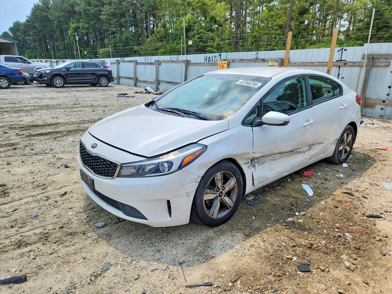 3KPFL4A72JE169479 · 2018 KIA FORTE