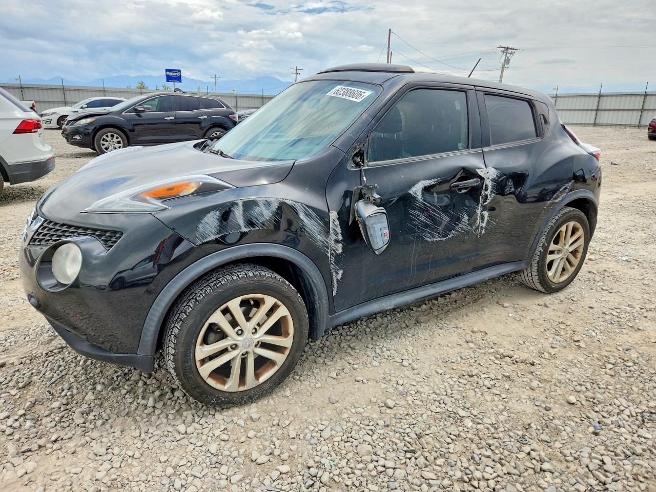 2015 NISSAN JUKE