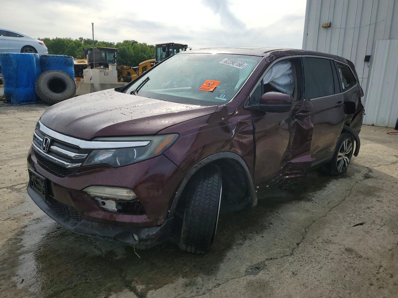 5FNYF6H57HB085596 · 2017 HONDA PILOT