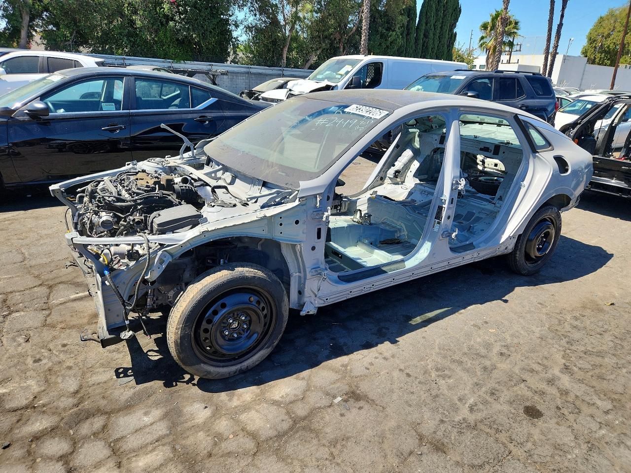 KNAG44J85S5372449 · 2025 KIA K5