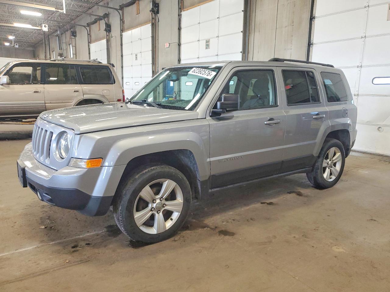 1C4NJRFB1ED817347 · 2014 JEEP PATRIOT