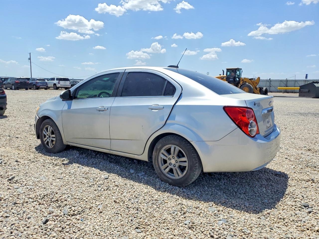 1G1JC5SH2G4143670 · 2016 CHEVROLET SONIC · 2/12