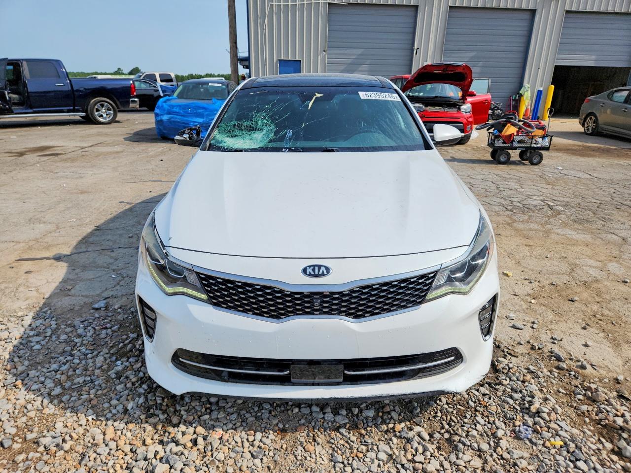 5XXGV4L2XJG214207 · 2018 KIA OPTIMA · 5/12