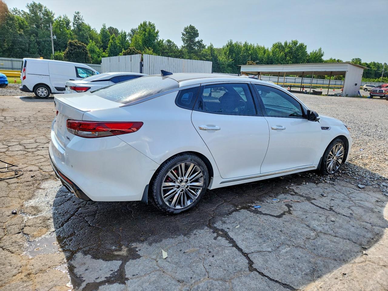 5XXGV4L2XJG214207 · 2018 KIA OPTIMA · 3/12