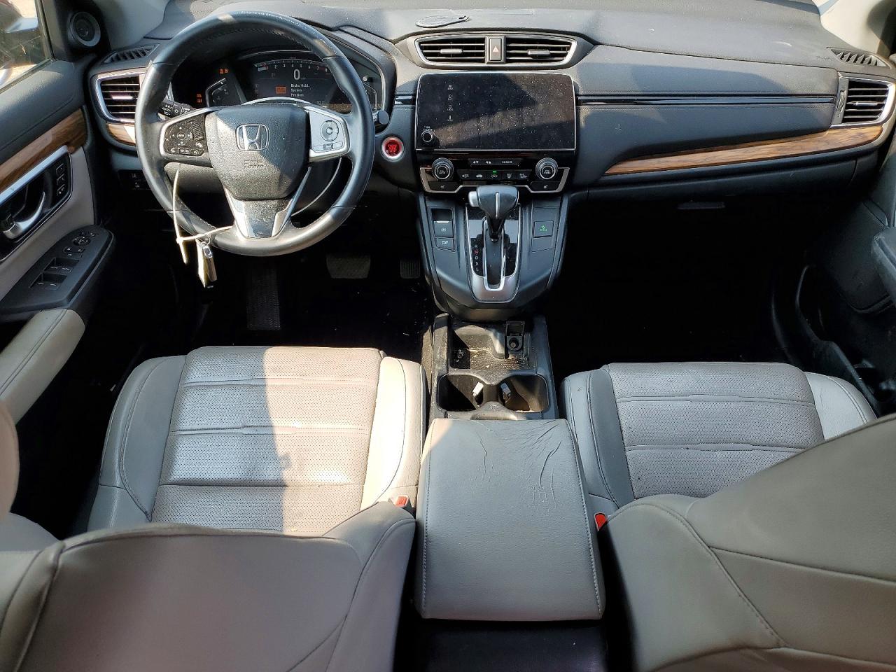 2HKRW2H98HH632893 · 2017 HONDA CR-V · 8/12