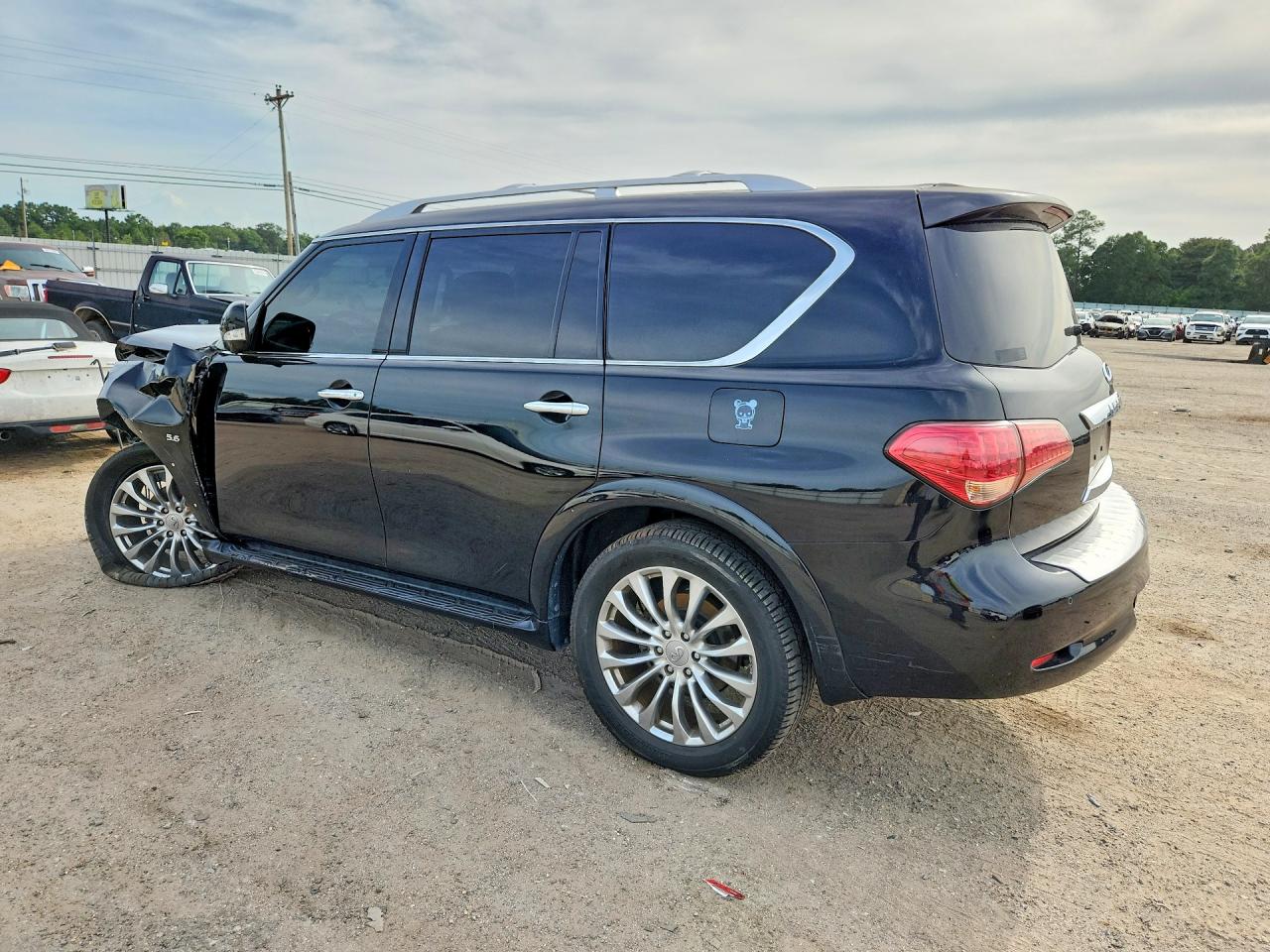 JN8AZ2NE3G9122971 · 2016 INFINITI QX80 · 2/14