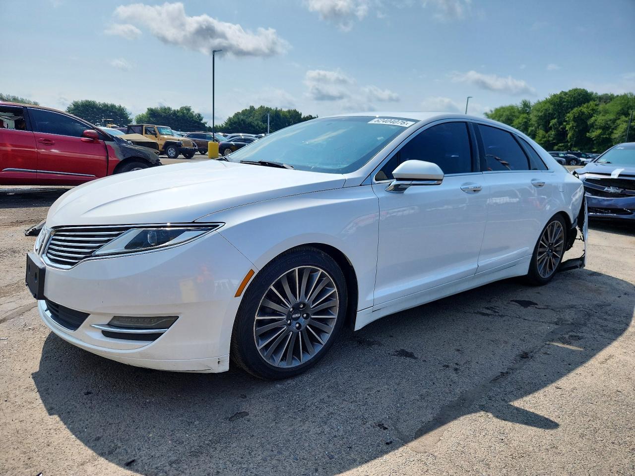 3LN6L2LUXFR611489 · 2015 LINCOLN MKZ