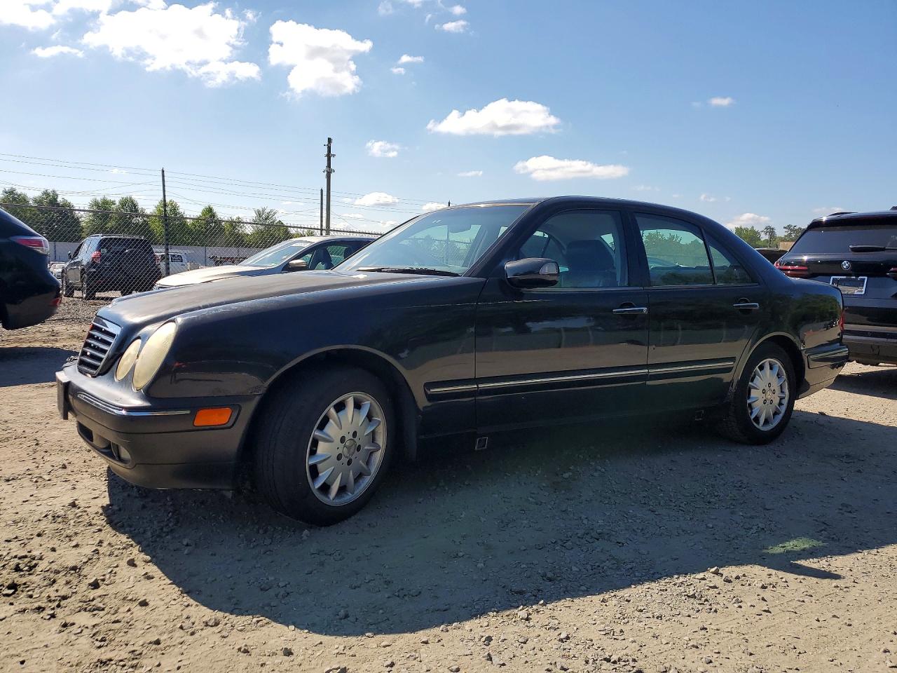 WDBJF65J21B197510 · 2001 MERCEDES-BENZ E