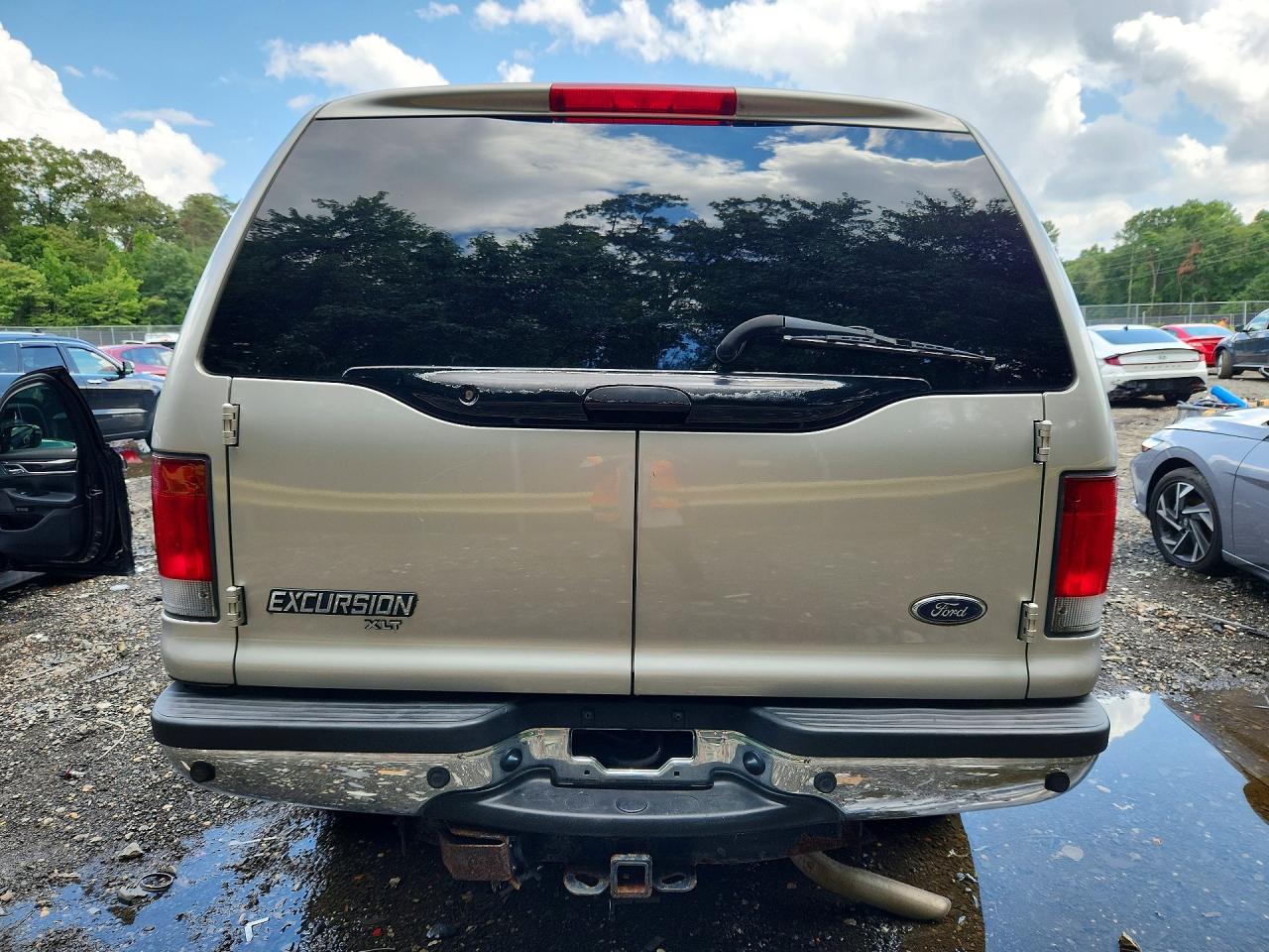 1FMNU41S72EC39533 · 2002 FORD EXCURSION · 6/13