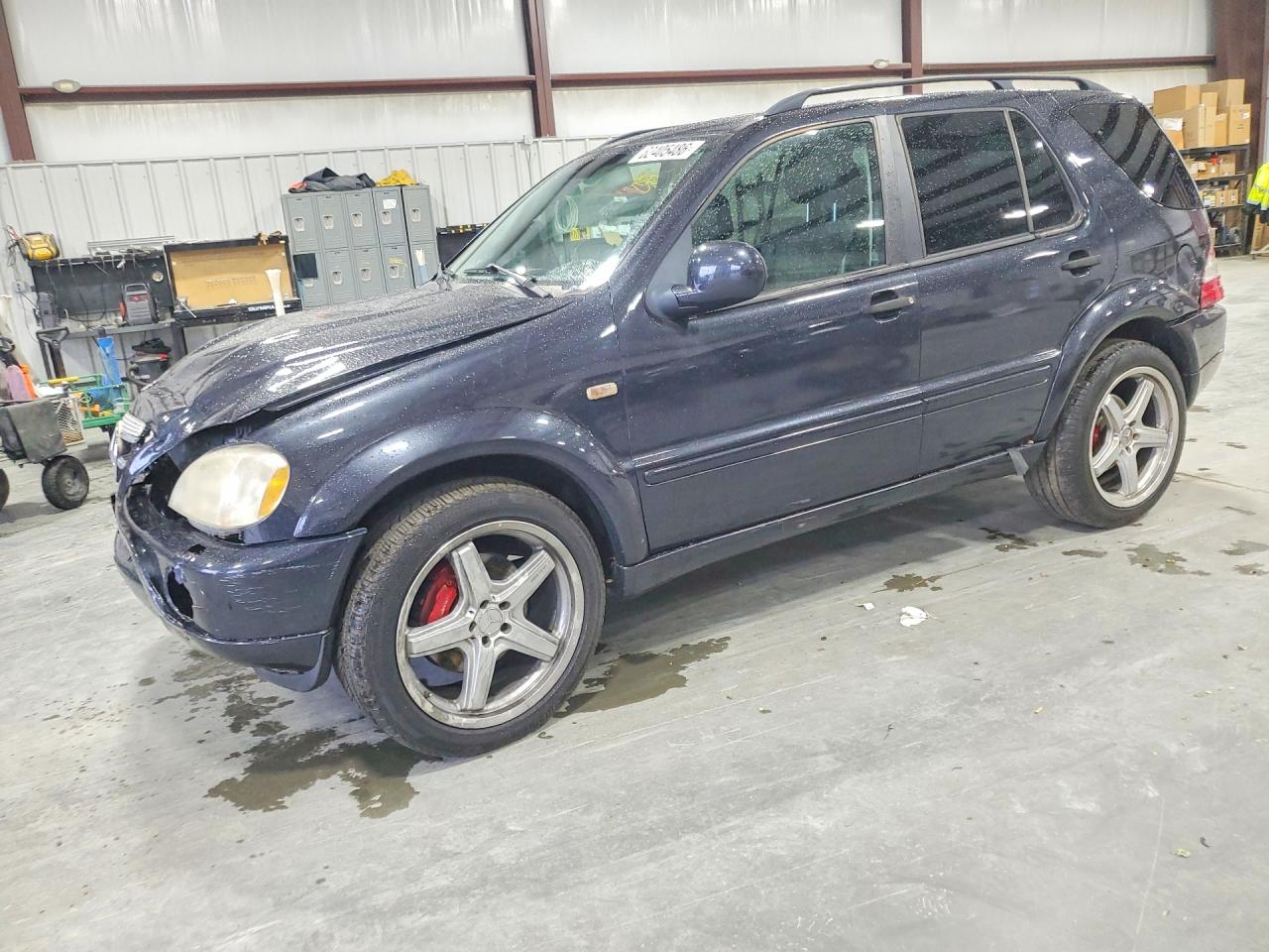 4JGAB74E51A250404 · 2001 MERCEDES-BENZ ML