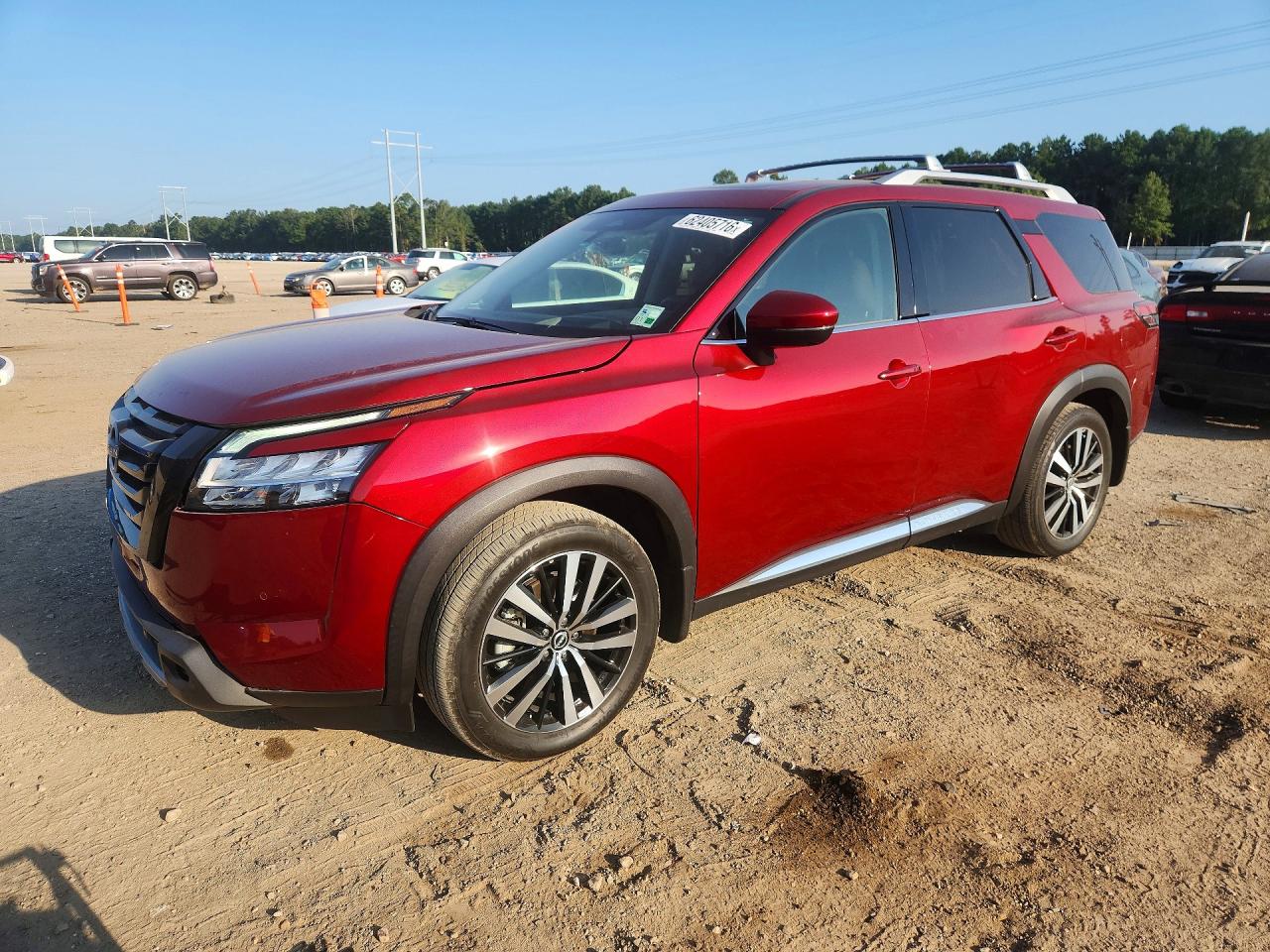 2024 NISSAN PATHFINDER