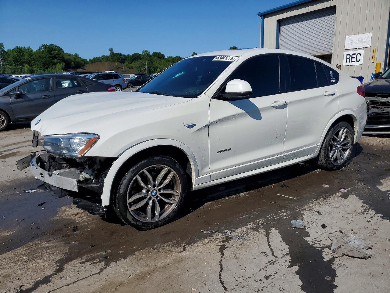 5UXXW3C58J0Y66700 · 2018 BMW X4