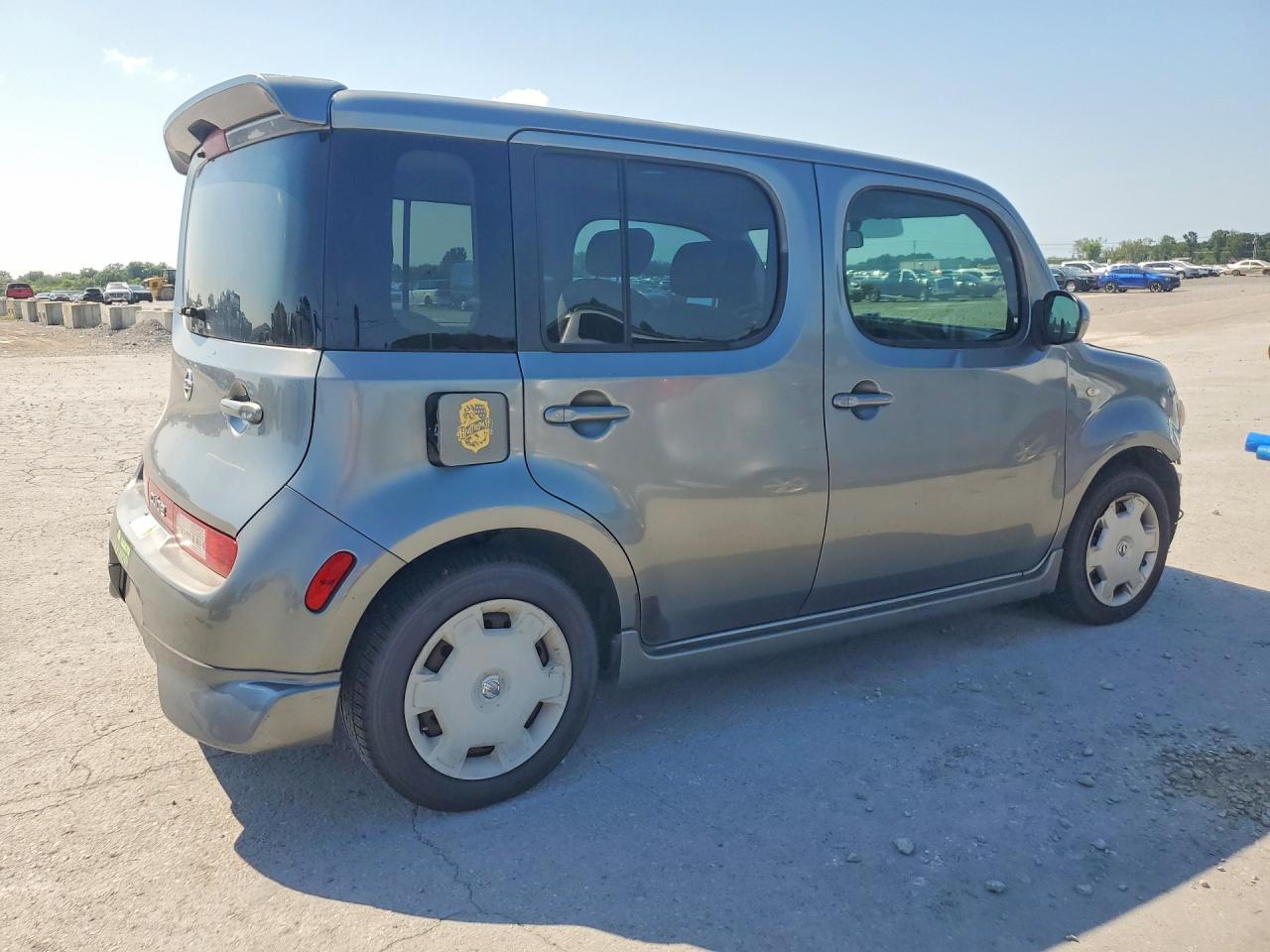 JN8AZ2KR1AT166372 · 2010 NISSAN CUBE · 3/12