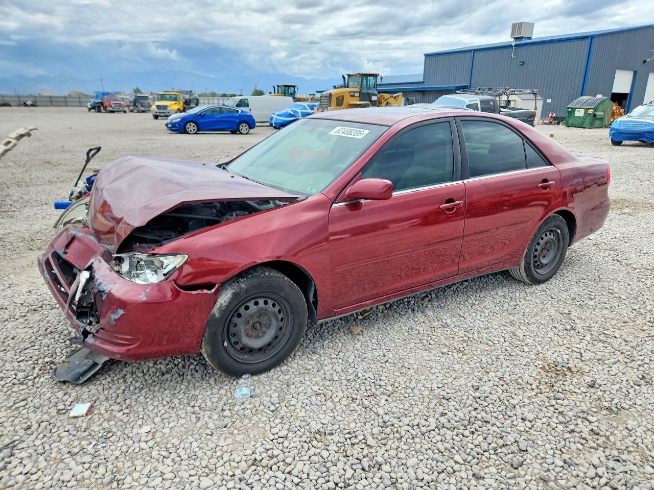 JTDBE32K020039264 · 2002 TOYOTA CAMRY