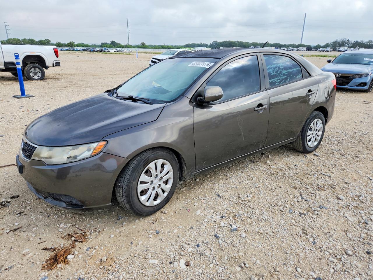 KNAFU4A27B5465903 · 2011 KIA FORTE