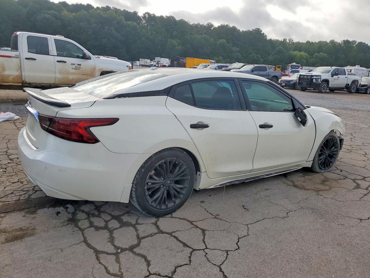 1N4AA6AP1HC412962 · 2017 NISSAN MAXIMA · 3/12