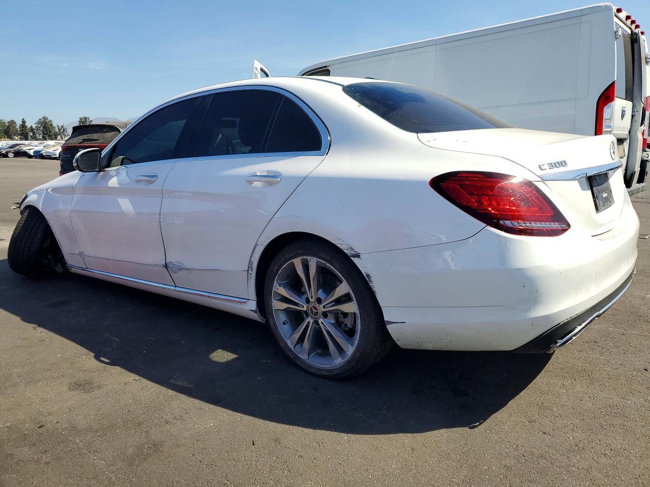 55SWF8EB8KU286264 · 2019 MERCEDES-BENZ C · 2/12