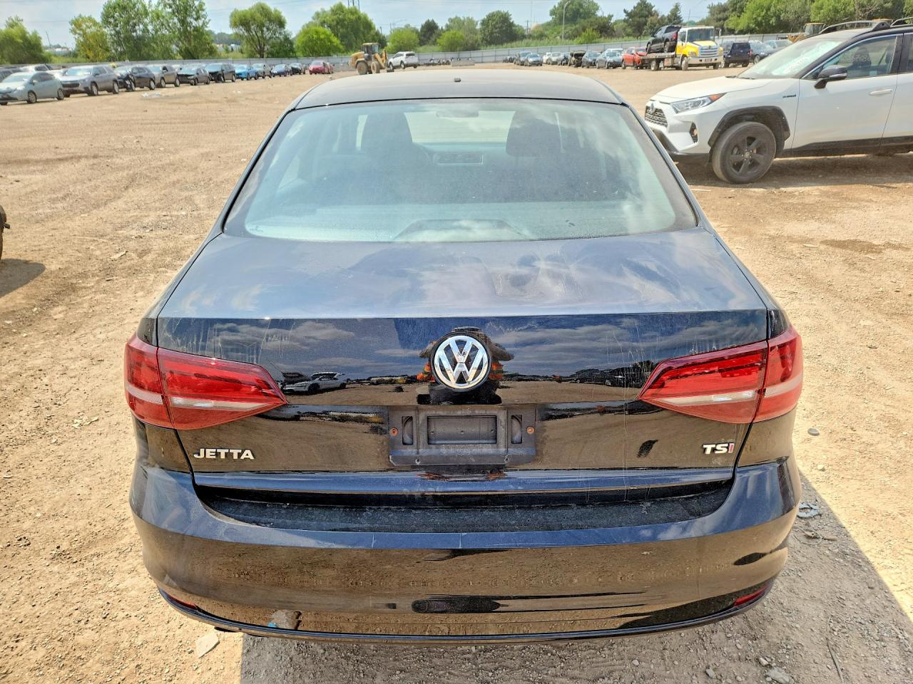 3VW2B7AJ7JM248132 · 2018 VOLKSWAGEN JETTA · 6/12