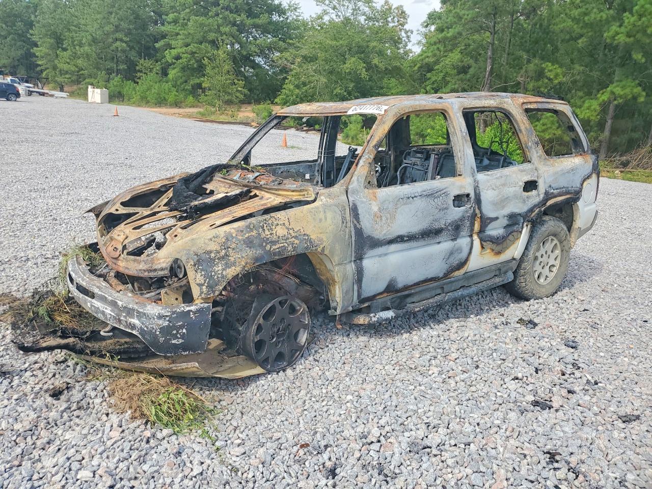 1GNEK13Z82R224333 · 2002 CHEVROLET TAHOE