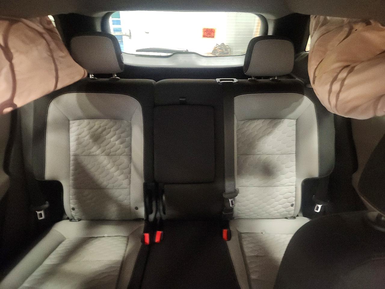 2GNAXTEX3J6169596 · 2018 CHEVROLET EQUINOX · 10/13