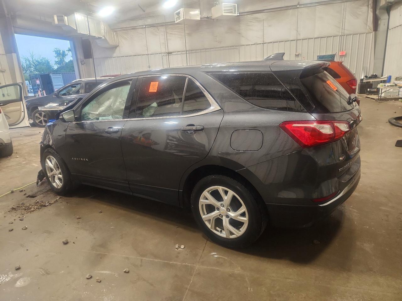 2GNAXTEX3J6169596 · 2018 CHEVROLET EQUINOX · 2/13