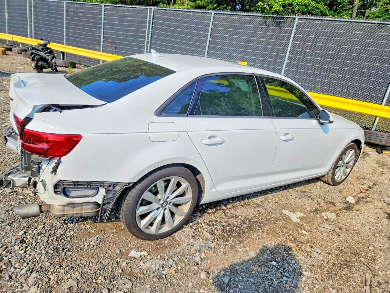 WAUGMAF49HA176647 · 2017 AUDI A4 · 3/13