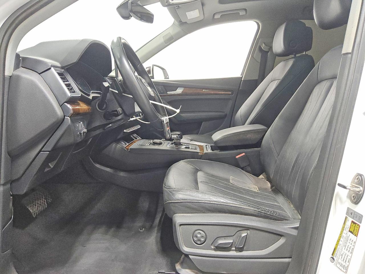 WA1BNAFYXJ2083188 · 2018 AUDI Q5 · 7/13