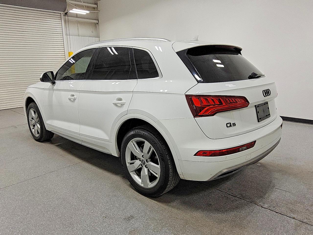 WA1BNAFYXJ2083188 · 2018 AUDI Q5 · 2/13