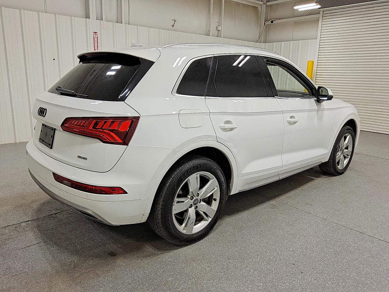 WA1BNAFYXJ2083188 · 2018 AUDI Q5 · 3/13