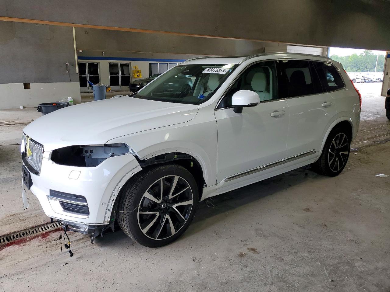 YV4062PE3R1252230 · 2024 VOLVO XC90