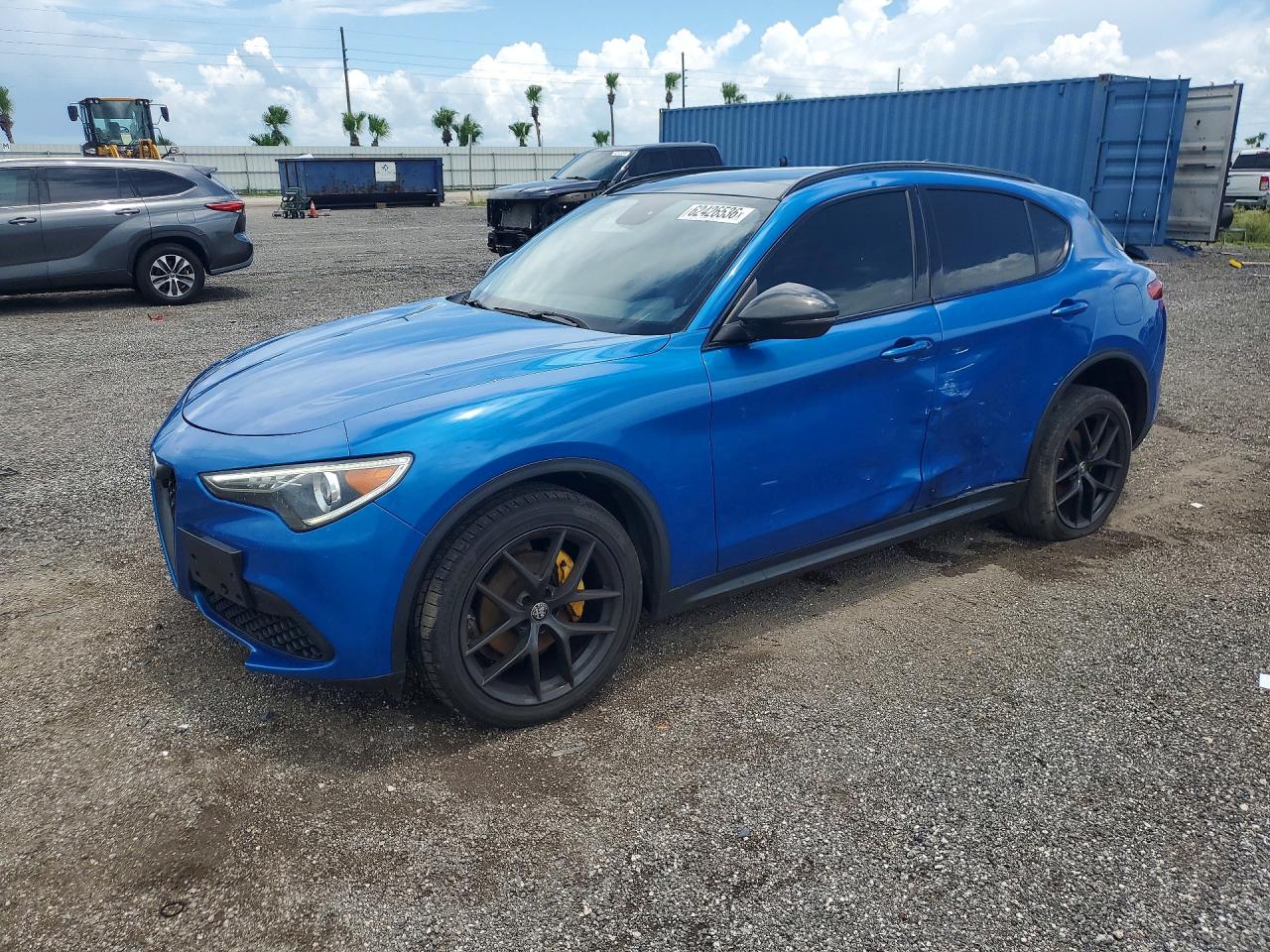 ZASPAKBN2K7C71904 · 2019 ALFA ROMEO STELVIO