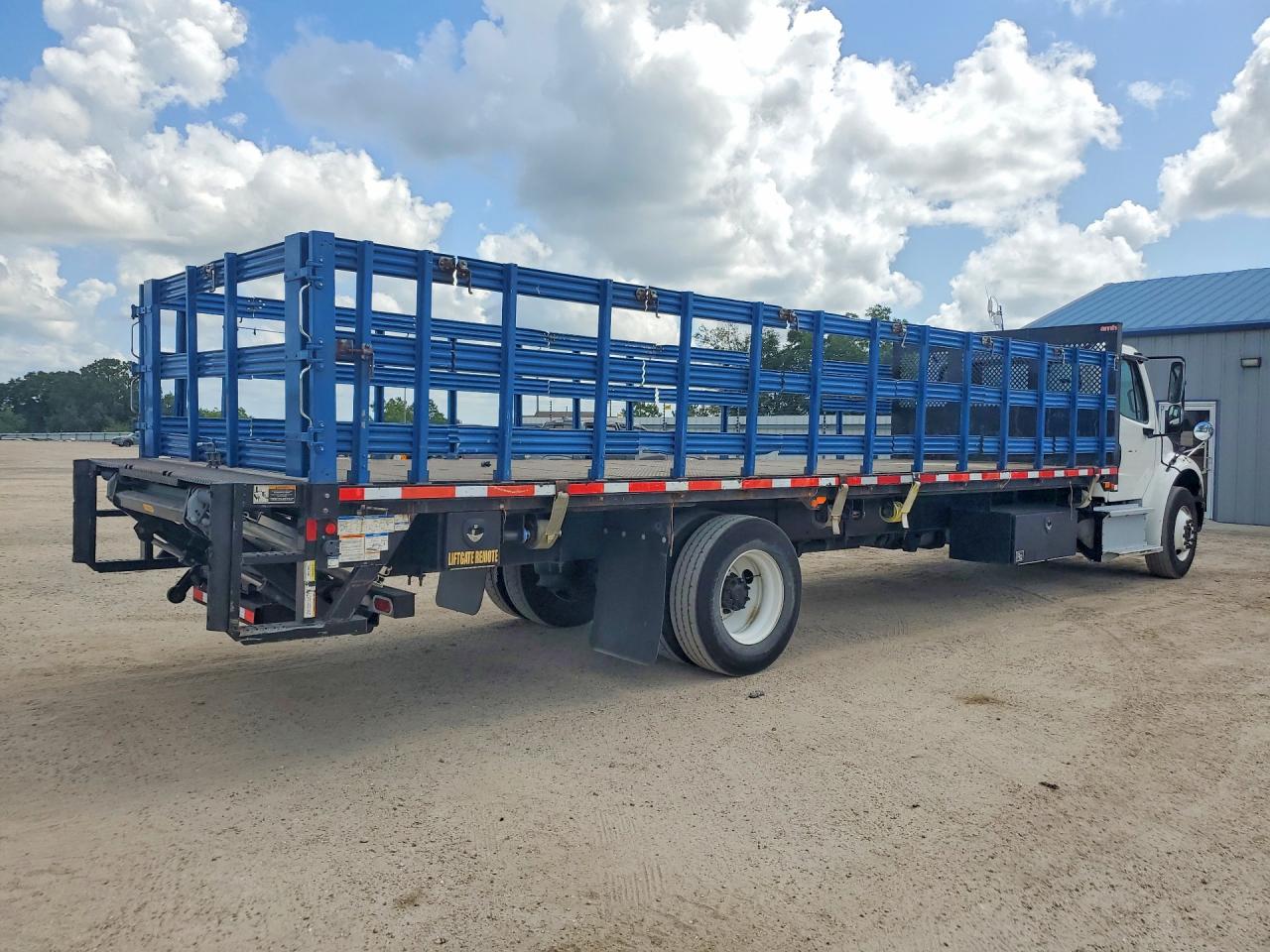1FVACXFC4KHKK6492 · 2019 FREIGHTLINER M2 · 3/13