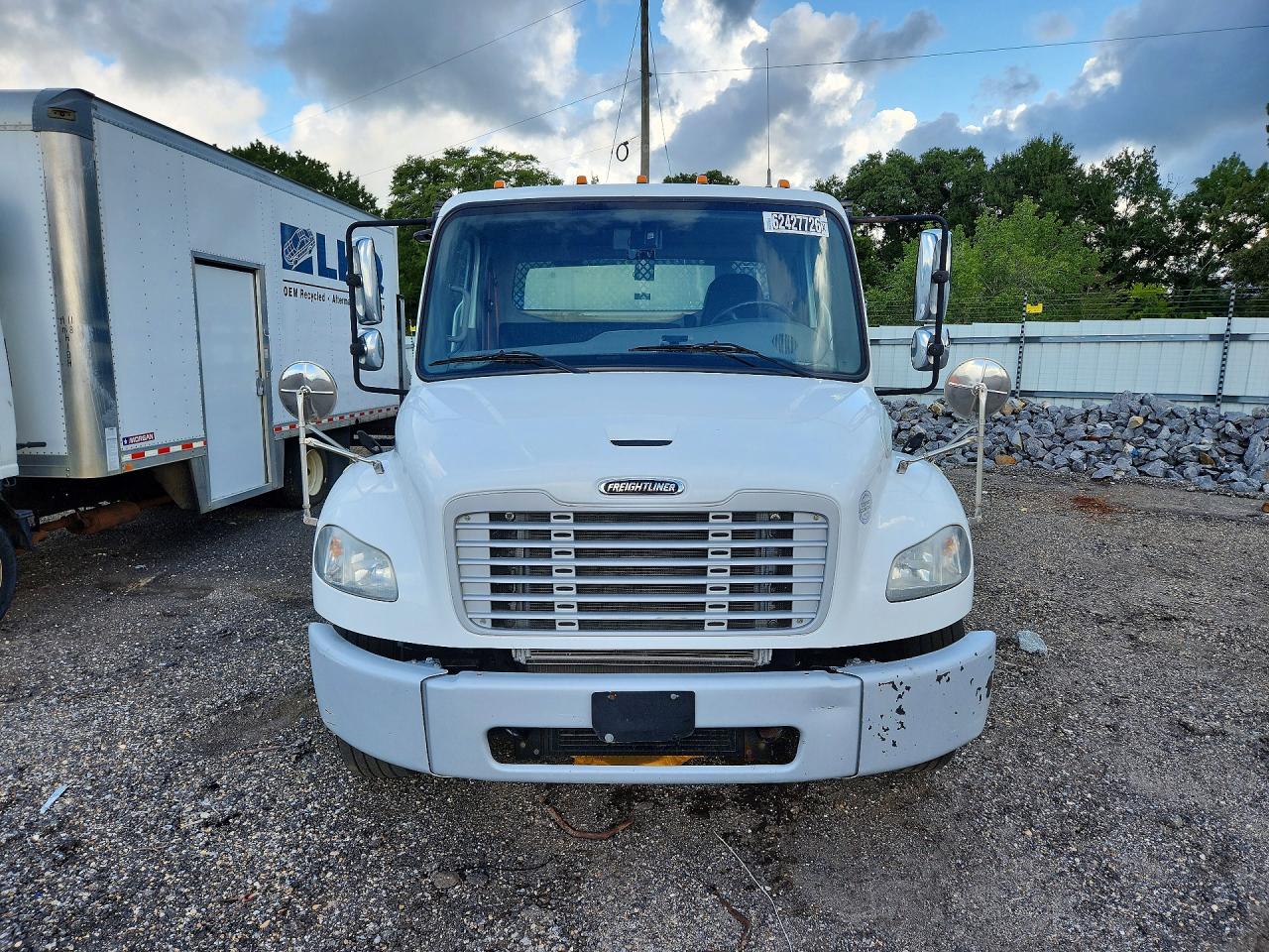 1FVACWFA0JHJU2550 · 2018 FREIGHTLINER M2 · 5/13