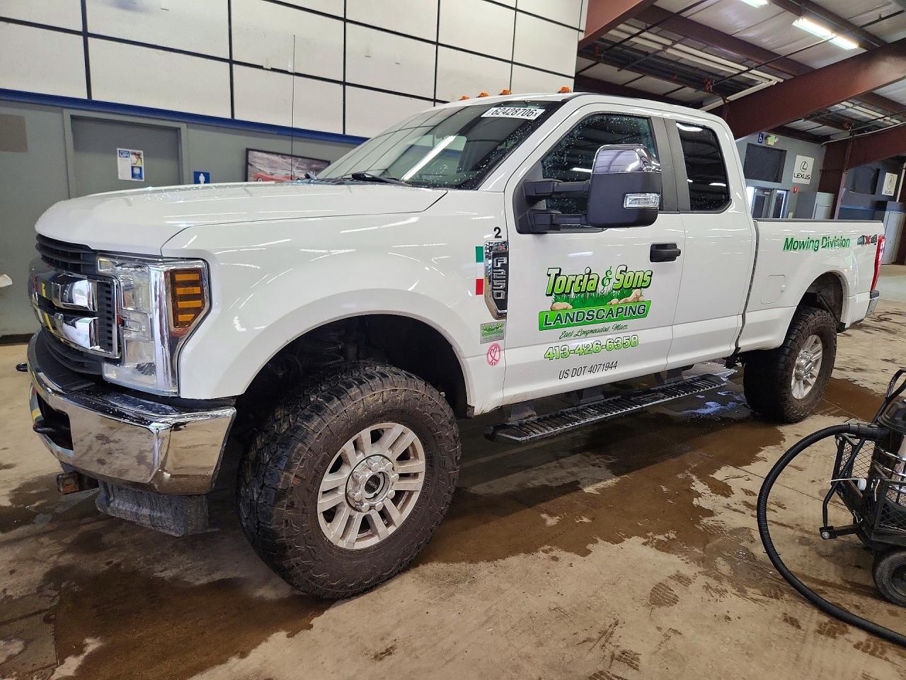 1FT7X2B63JEB14778 · 2018 FORD F250