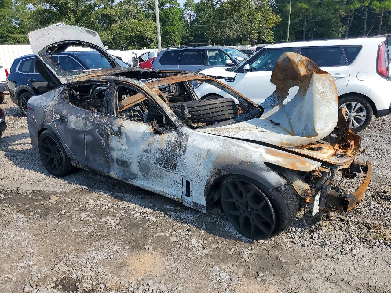 KNAE55LC7K6061580 · 2019 KIA STINGER · 4/11