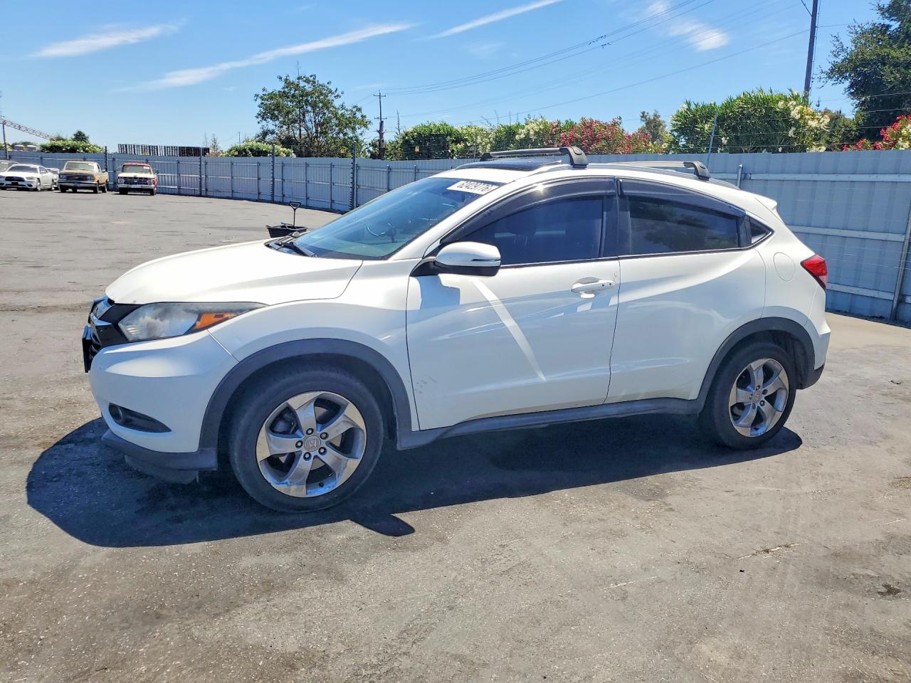 3CZRU6H7XGM755108 · 2016 HONDA HR-V