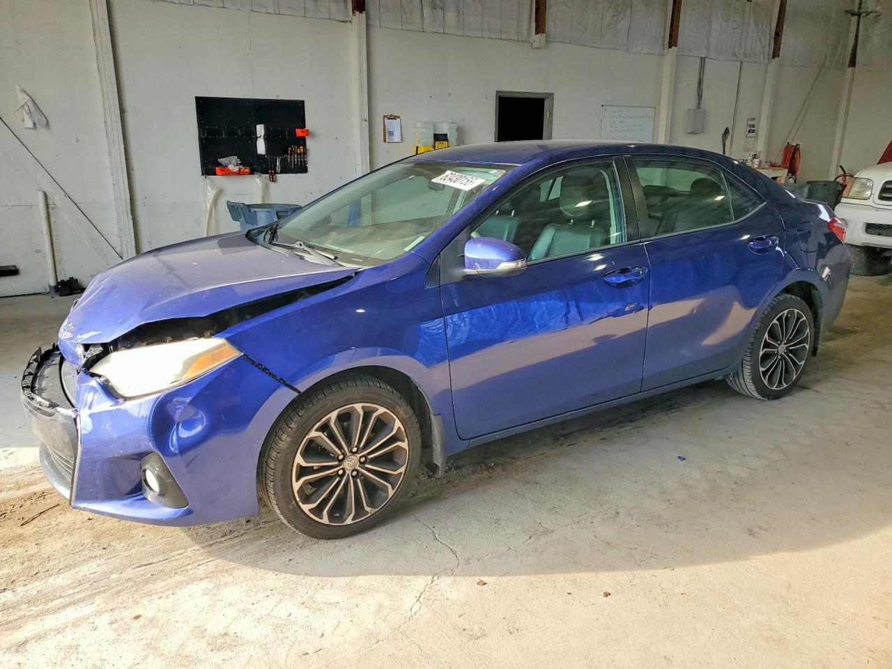 2T1BURHE2FC375100 · 2015 TOYOTA COROLLA