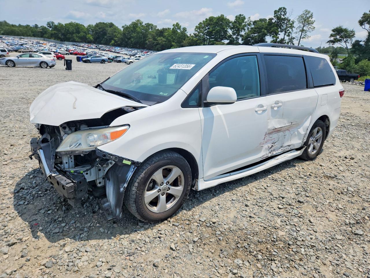 5TDKZ3DC8LS023239 · 2020 TOYOTA SIENNA