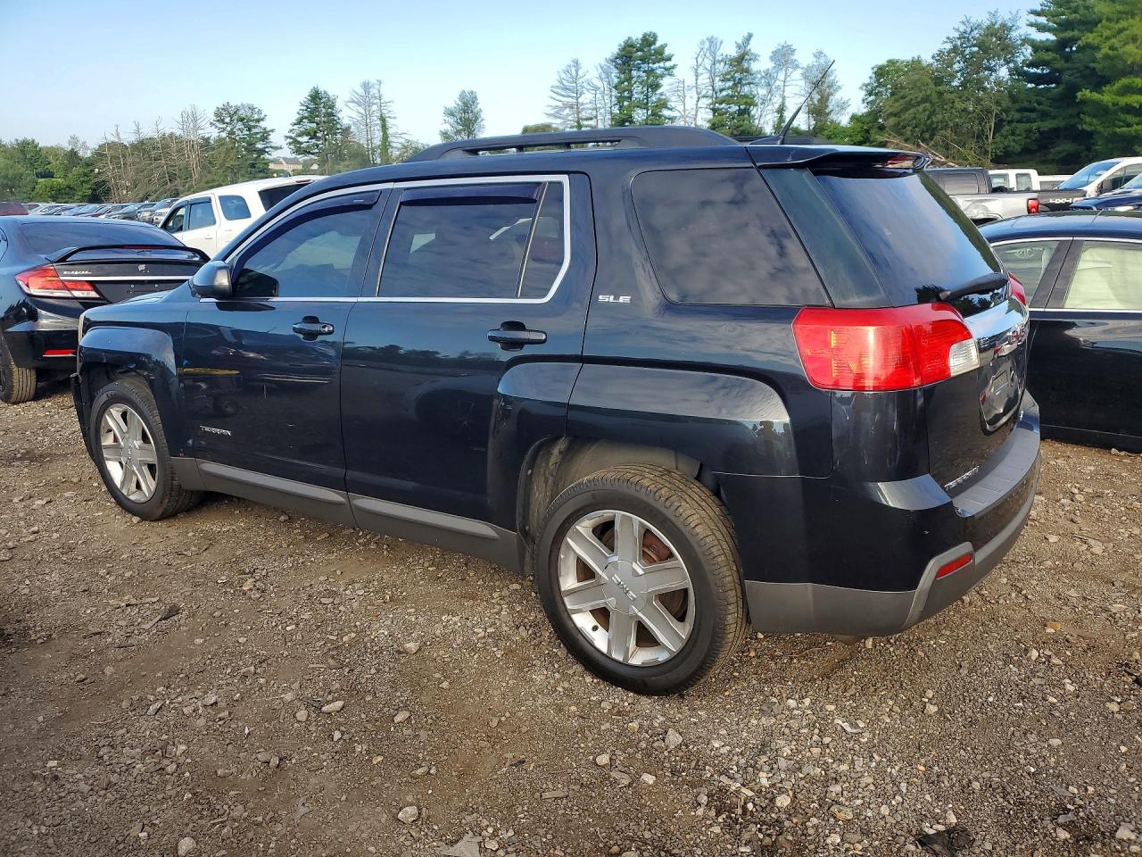 2CTFLEEW5A6365119 · 2010 GMC TERRAIN · 2/13