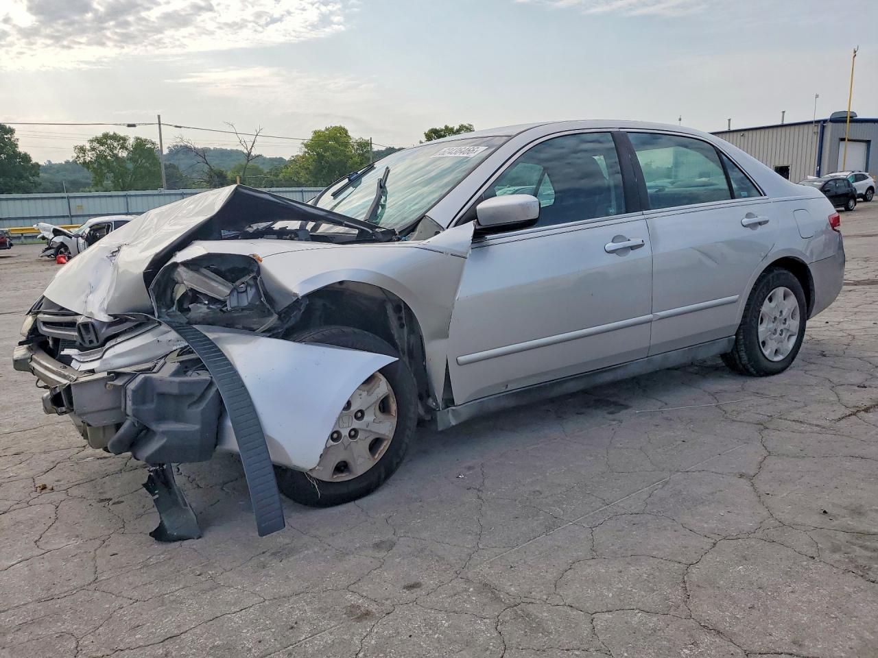 3HGCM56394G708900 · 2004 HONDA ACCORD
