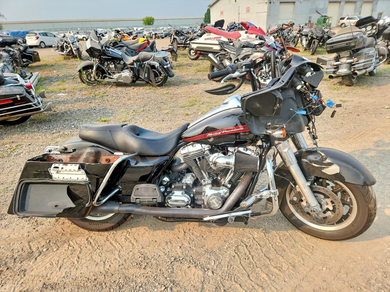 1HD1FS4198Y630015 · 2008 HARLEY-DAVIDSON FLTR