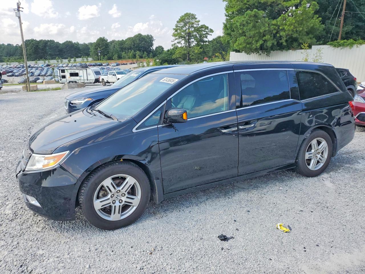 5FNRL5H98BB092915 · 2011 HONDA ODYSSEY