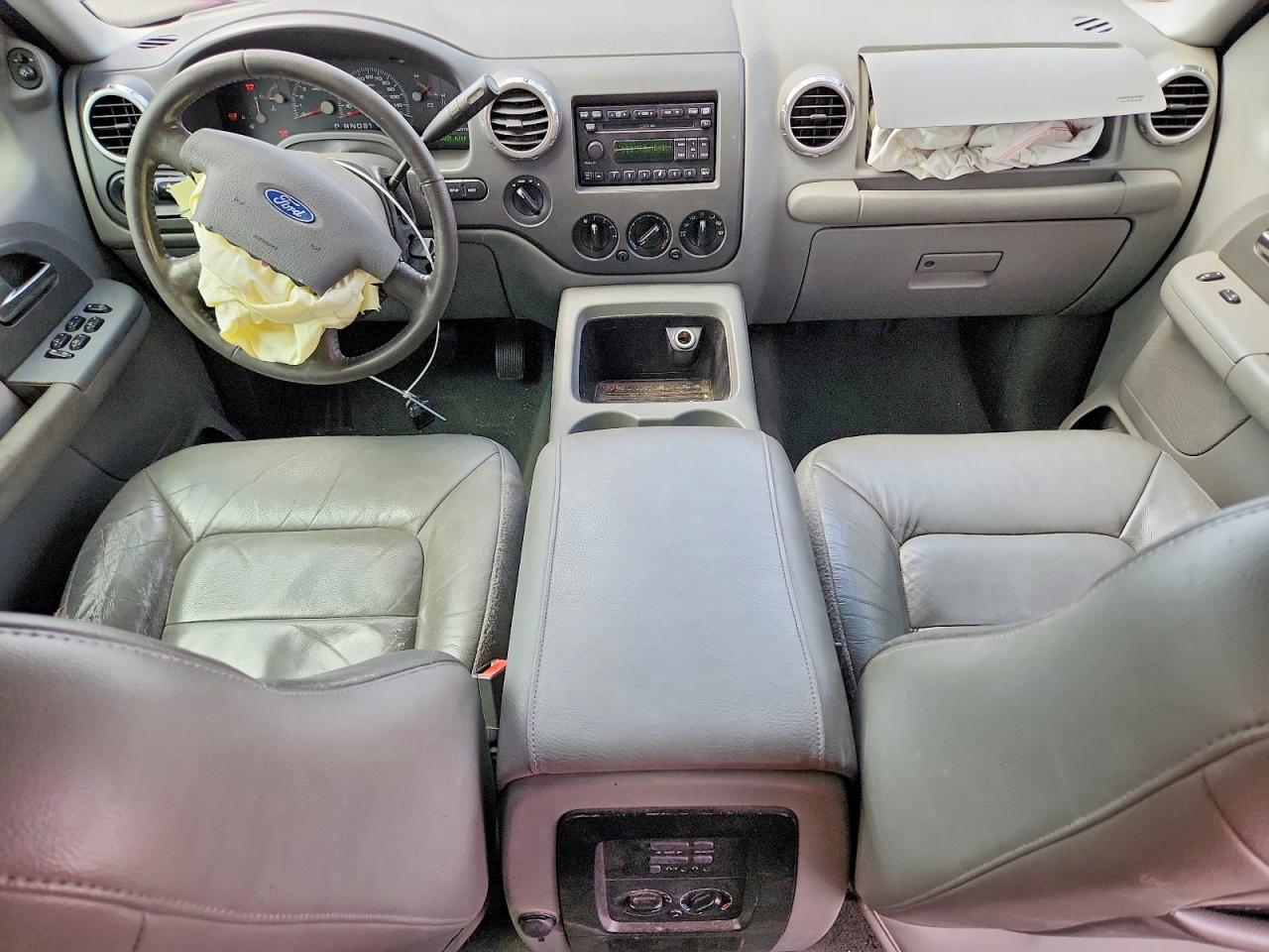 1FMPU16L64LB05653 · 2004 FORD EXPEDITION · 8/14