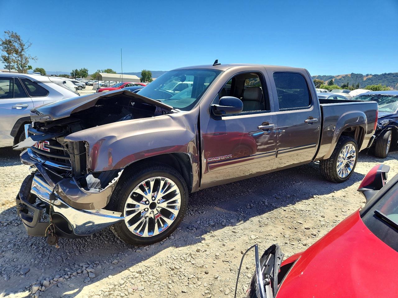 2GTEC13JX81110996 · 2008 GMC SIERRA