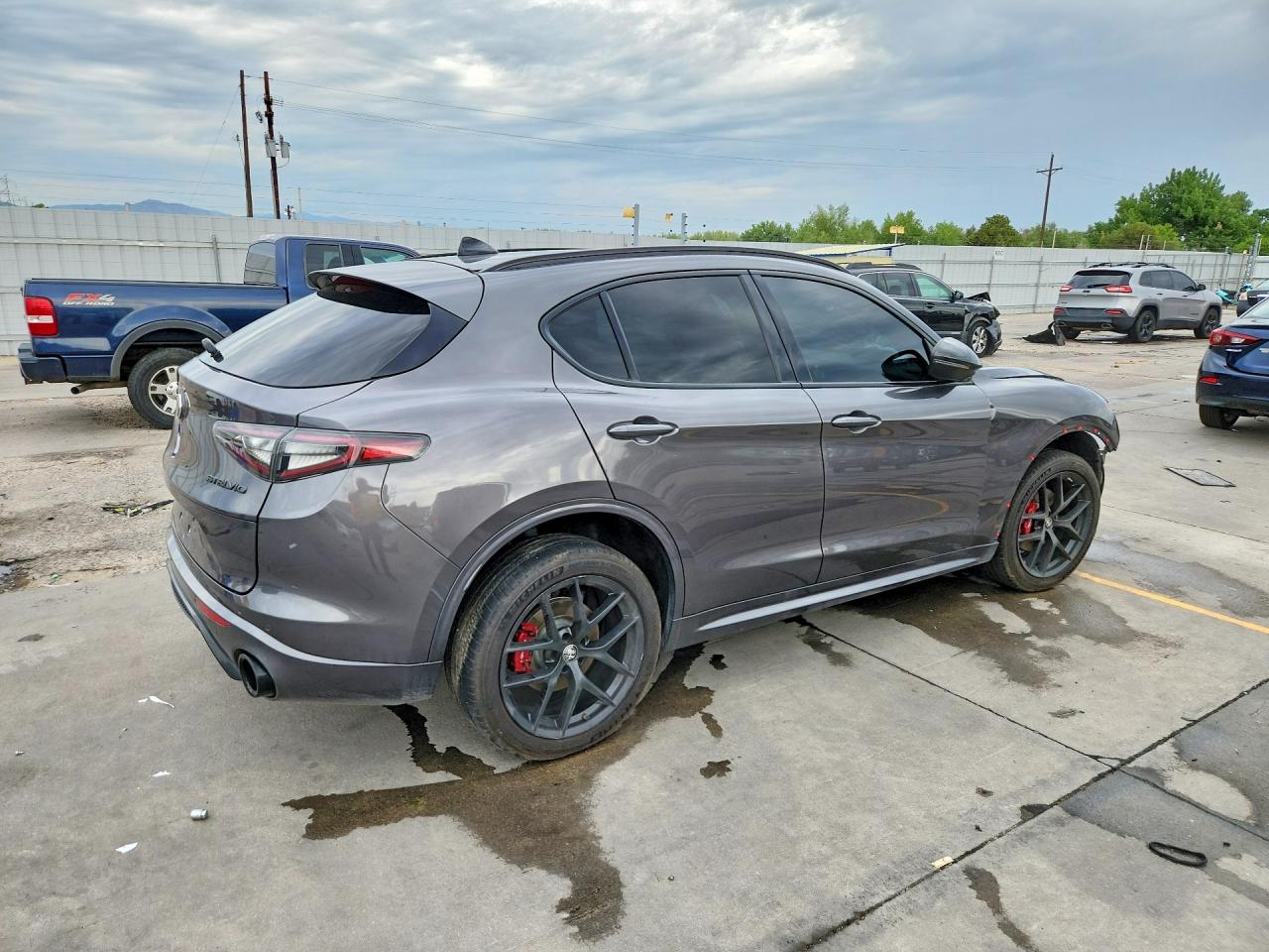 ZASPAKBN4M7D09829 · 2021 ALFA ROMEO STELVIO · 3/14
