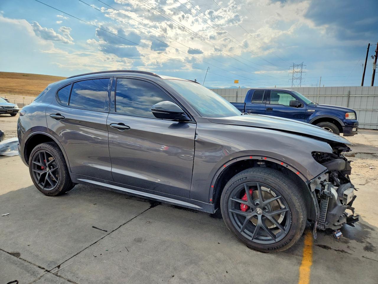 ZASPAKBN4M7D09829 · 2021 ALFA ROMEO STELVIO · 4/14