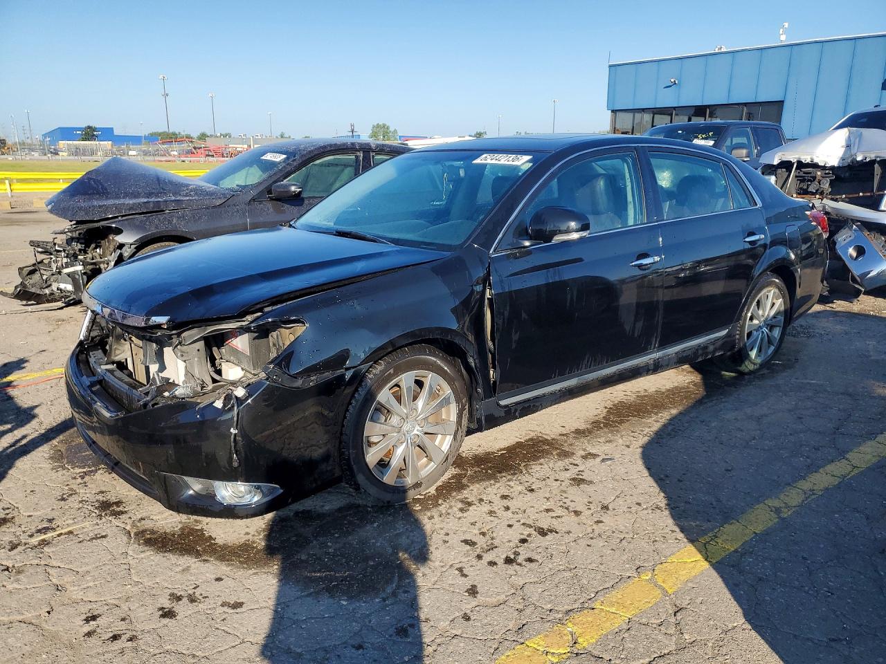 4T1BK3DB0BU439884 · 2011 TOYOTA AVALON